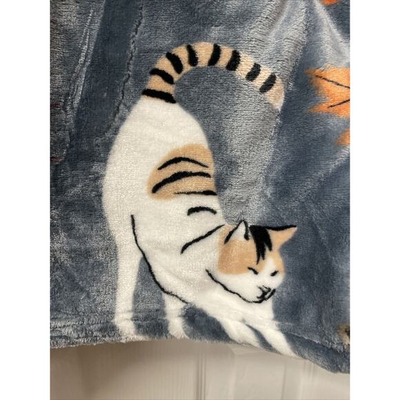 GOLDEN RETRIEVER Dog & CALICO Cat Pumpkins & Fall Leaves 60x70 Throw Blanket NWT - Picture 5 of 5